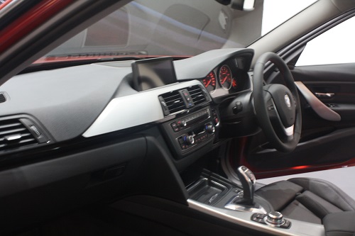 Interior BMW Seri 3