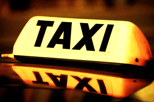 Tips Membeli Mobil Bekas Taksi