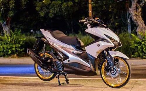 Modifikasi Yamaha Aerox Thai Look