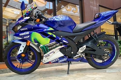Modifikasi Yamaha R15 MotoGP