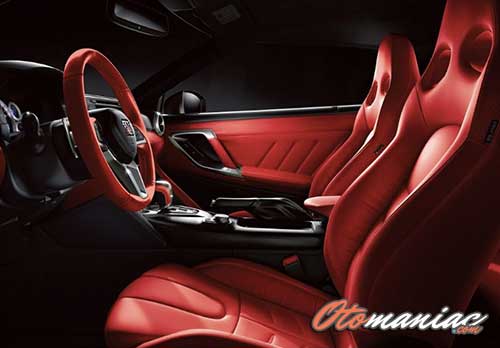 Desain Interior Nissan GT-R